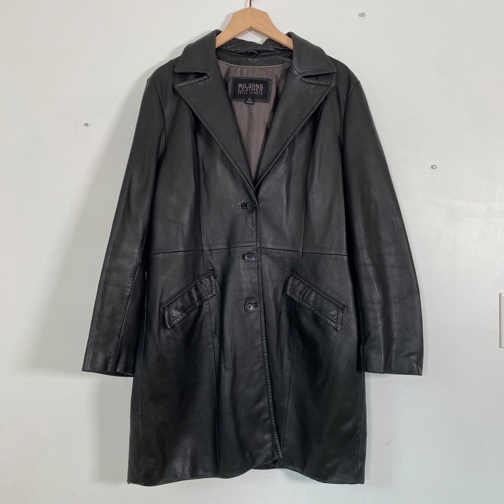 Vintage Wilsons Leather Mens Black Leather Trench Coat Size XL Button Up Classic